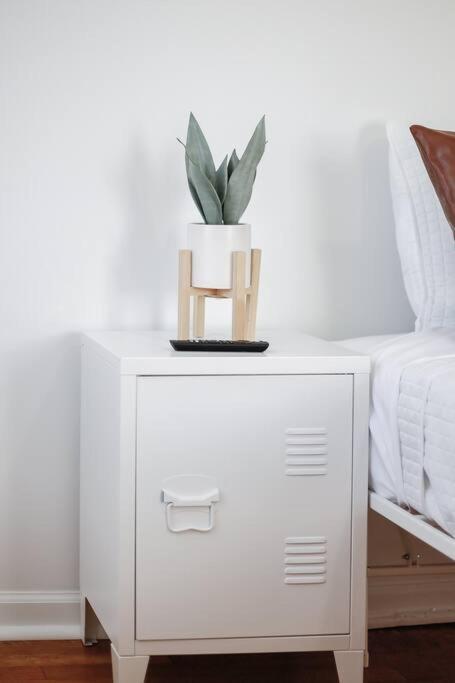 End Zone Escape-Light And Bright Hof Village Home Canton Ngoại thất bức ảnh